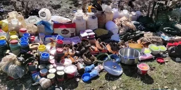 PKK'lı teröristlerin kullandığı 8 sığınak ve depo kullanılamaz hale getirildi PKK'lı teröristlerin kullandığı 8 sığınak ve depo kullanılamaz hale getirildi