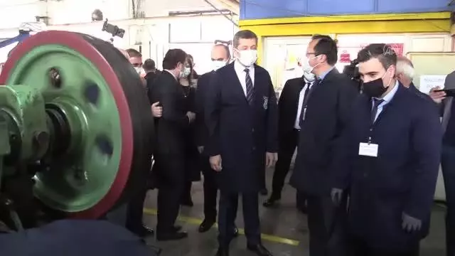 Milli Eğitim Bakanı Selçuk: 'Sağlık anlamında riske girmeden okullarımızı peyderpey açma kararlılığımız devam ediyor' Milli Eğitim Bakanı Selçuk: 'Sağlık anlamında riske girmeden okullarımızı peyderpey açma kararlılığımız devam ediyor'