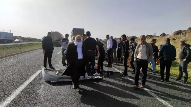 Terhisini alan asker, memleketine dönüş yolunda geçirdiği trafik kazası sonucu hayatını kaybetti Terhisini alan asker, memleketine dönüş yolunda geçirdiği trafik kazası sonucu hayatını kaybetti
