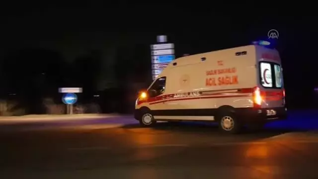 Son Dakika | Zincirleme trafik kazasında 4 kişi yaralandı Son Dakika | Zincirleme trafik kazasında 4 kişi yaralandı