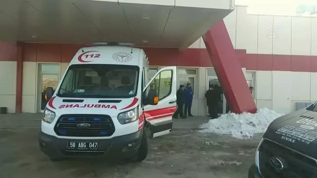 Bir kişi, köy muhtarını tüfekle başından yaraladı Bir kişi, köy muhtarını tüfekle başından yaraladı