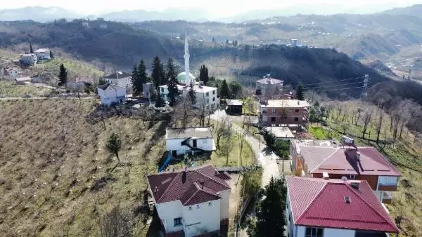 Cenazede 22 kişiye virüs bulaştırdı; mahalle ikinci kez karantinaya alındı (2) Cenazede 22 kişiye virüs bulaştırdı; mahalle ikinci kez karantinaya alındı (2)