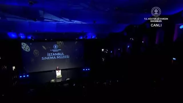 Cumhurbaşkanı Erdoğan: 'Bu yılın sonunda açmayı planladığımız Atatürk Kültür Merkezi'mizi salgın sebebiyle inşallah önümüzdeki yılın en geç... Cumhurbaşkanı Erdoğan: 'Bu yılın sonunda açmayı planladığımız Atatürk Kültür Merkezi'mizi salgın sebebiyle inşallah önümüzdeki yılın en geç...