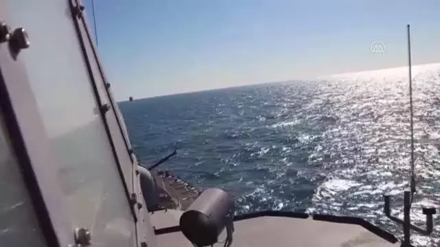 Deniz Kuvvetlerinin su üstü ve hava savunma ile harekata hazırlık eğitimleri yapıldı Deniz Kuvvetlerinin su üstü ve hava savunma ile harekata hazırlık eğitimleri yapıldı