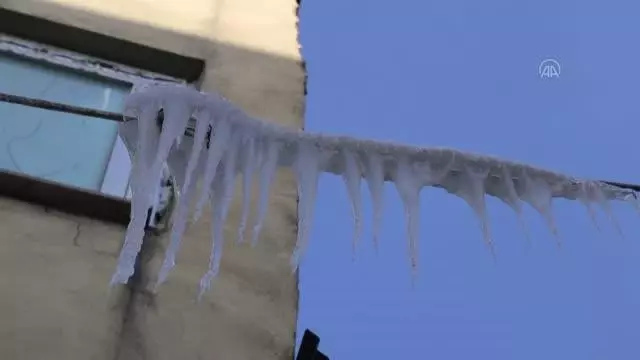 Doğu Anadolu'nun en soğuk kenti sıfırın altında 17 dereceyle Ağrı oldu Doğu Anadolu'nun en soğuk kenti sıfırın altında 17 dereceyle Ağrı oldu
