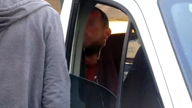 Son dakika haber! 'Dur' ihtarına uymayıp polise ateş eden sürücü, emniyeti alarma geçirdi Son dakika haber! 'Dur' ihtarına uymayıp polise ateş eden sürücü, emniyeti alarma geçirdi
