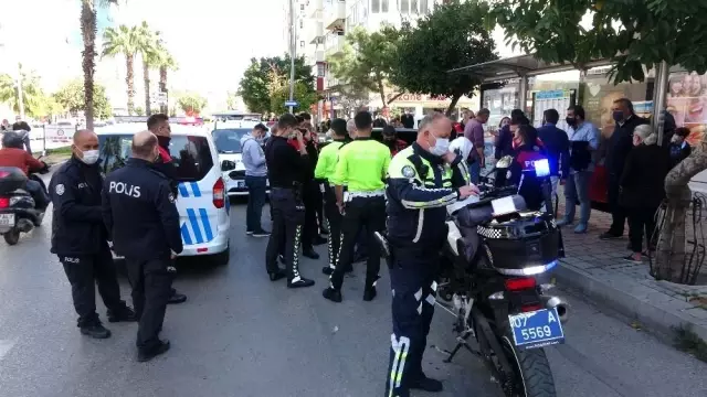 Son dakika haber! 'Dur' ihtarına uymayıp polise ateş eden sürücü, emniyeti alarma geçirdi Son dakika haber! 'Dur' ihtarına uymayıp polise ateş eden sürücü, emniyeti alarma geçirdi