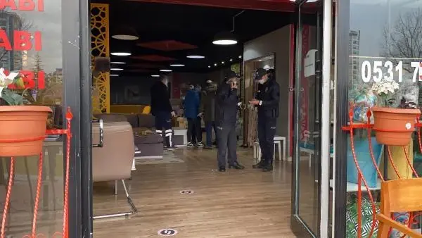 Eşi ve babası öldürülmeden önce eniştesinden şikayetçi olmuştu, takipsizlik kararı verildi Eşi ve babası öldürülmeden önce eniştesinden şikayetçi olmuştu, takipsizlik kararı verildi