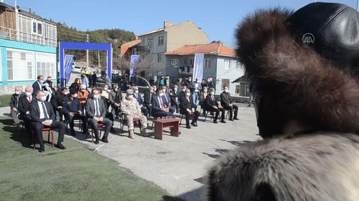 Son dakika haber! Geleneksel Türk Okçuluk Tesislerindeki bayrak göndere çekme töreni