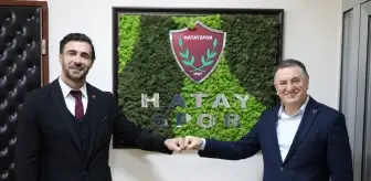 Ömer Erdoğan: Hatayspor, teknik direktör Ömer Erdoğan'ın sözleşmesini 2 sezon daha uzattı Ömer Erdoğan: Hatayspor, teknik direktör Ömer Erdoğan'ın sözleşmesini 2 sezon daha uzattı