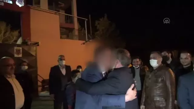 KAHRAMANMARAŞ - Kızını taciz ettiği ileri sürülen kişiyi öldüren babanın tahliyesine karar verildi KAHRAMANMARAŞ - Kızını taciz ettiği ileri sürülen kişiyi öldüren babanın tahliyesine karar verildi