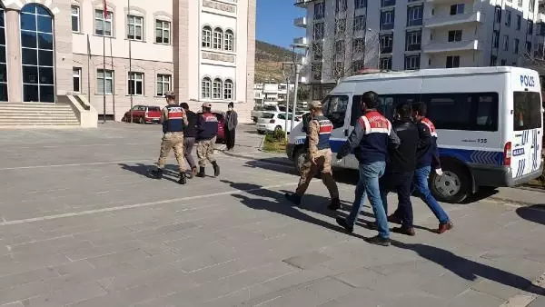 Son dakika haber! Kahramanmaraş'ta DEAŞ operasyonu: 3 gözaltı Son dakika haber! Kahramanmaraş'ta DEAŞ operasyonu: 3 gözaltı