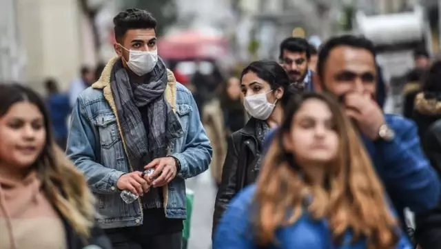 Korona vakalarının arttığı illerde kararlar peş peşe geldi! İşte il il yapılan kısıtlamalar Korona vakalarının arttığı illerde kararlar peş peşe geldi! İşte il il yapılan kısıtlamalar
