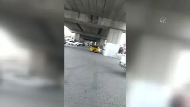 Korsan otoparkçılık yapan 2 zanlı yakalandı Korsan otoparkçılık yapan 2 zanlı yakalandı