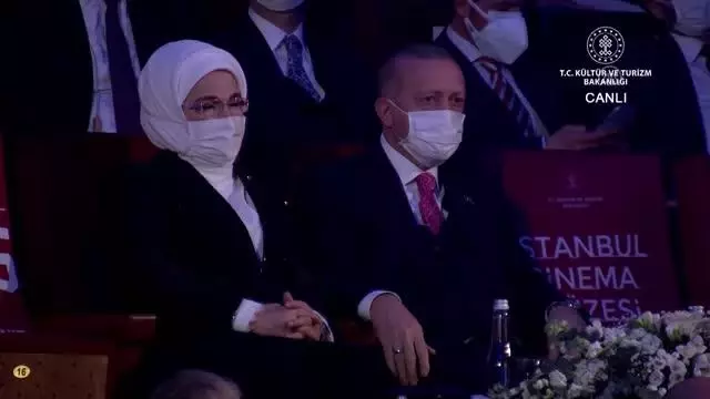 Son dakika haber! Bakan Ersoy, Tarihi Atlas Sineması ve İstanbul Sinema Müzesi'nin açılış programına katıldı Açıklaması Son dakika haber! Bakan Ersoy, Tarihi Atlas Sineması ve İstanbul Sinema Müzesi'nin açılış programına katıldı Açıklaması