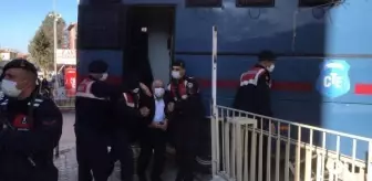 Kuyuda cansız bedenleri bulunan çift cinayetinde tutuklu 3 sanıktan ikisi serbest