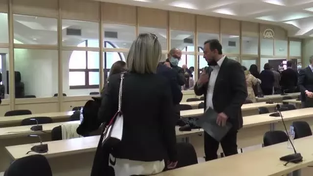 Kuzey Makedonya'da yasa dışı dinlemelere ilişkin davada 11 sanığa 65 yıl hapis cezası verildi Kuzey Makedonya'da yasa dışı dinlemelere ilişkin davada 11 sanığa 65 yıl hapis cezası verildi