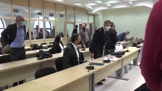 Kuzey Makedonya'da yasa dışı dinlemelere ilişkin davada 11 sanığa 65 yıl hapis cezası verildi Kuzey Makedonya'da yasa dışı dinlemelere ilişkin davada 11 sanığa 65 yıl hapis cezası verildi