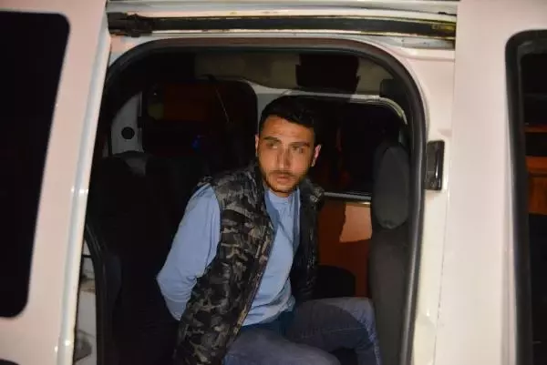 Motosiklete çarpıp kaçan 4 arkadaştan 2'si yakalandı Motosiklete çarpıp kaçan 4 arkadaştan 2'si yakalandı