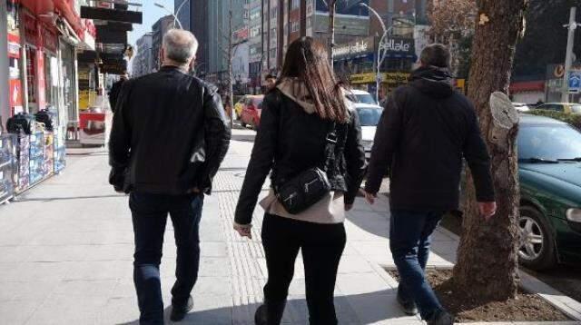 Normalleşmenin hayal olduğu Çorum'da özel tim görevde! Sokak sokak gezip tedbirleri denetliyorlar Normalleşmenin hayal olduğu Çorum'da özel tim görevde! Sokak sokak gezip tedbirleri denetliyorlar
