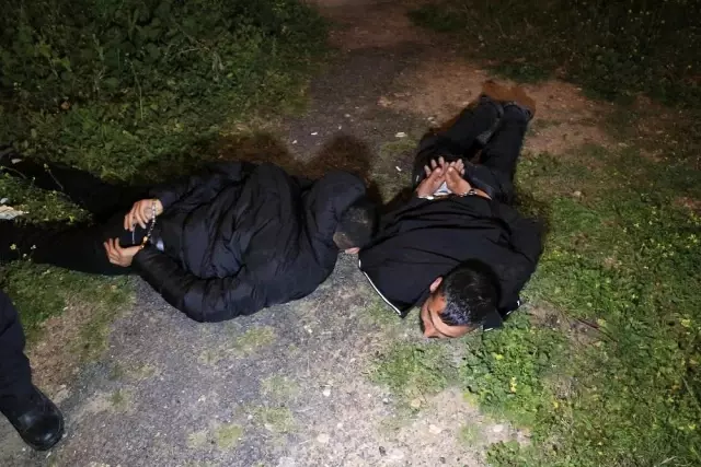 Polisin 'dur' ihtarına uymayıp kaçtı, kaza yapıp yakalanınca 'Allah'ın takdiri ne diyelim' dedi Polisin 'dur' ihtarına uymayıp kaçtı, kaza yapıp yakalanınca 'Allah'ın takdiri ne diyelim' dedi