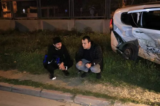 Polisin 'dur' ihtarına uymayıp kaçtı, kaza yapıp yakalanınca 'Allah'ın takdiri ne diyelim' dedi Polisin 'dur' ihtarına uymayıp kaçtı, kaza yapıp yakalanınca 'Allah'ın takdiri ne diyelim' dedi