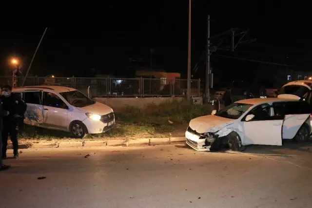 Polisin 'dur' ihtarına uymayıp kaçtı, kaza yapıp yakalanınca 'Allah'ın takdiri ne diyelim' dedi Polisin 'dur' ihtarına uymayıp kaçtı, kaza yapıp yakalanınca 'Allah'ın takdiri ne diyelim' dedi