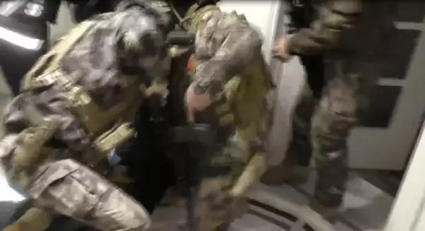 Uyuşturucuyu kaşar peynirine enjekte etmişler Uyuşturucuyu kaşar peynirine enjekte etmişler