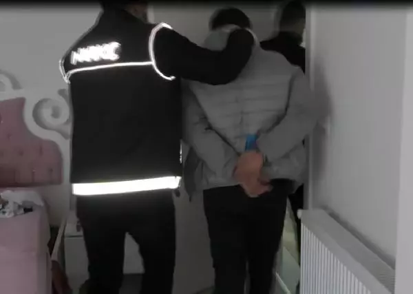 Uyuşturucuyu kaşar peynirine enjekte etmişler Uyuşturucuyu kaşar peynirine enjekte etmişler
