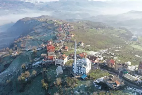 Zonguldak'ta mahalle karantinaya alındı Zonguldak'ta mahalle karantinaya alındı