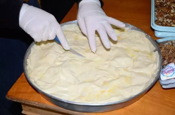 'Çiçeklerin Özü Kadın Kooperatifi' geçim kapıları oldu