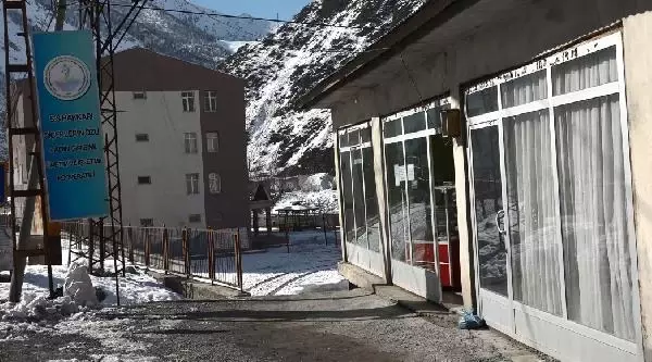 'Çiçeklerin Özü Kadın Kooperatifi' geçim kapıları oldu