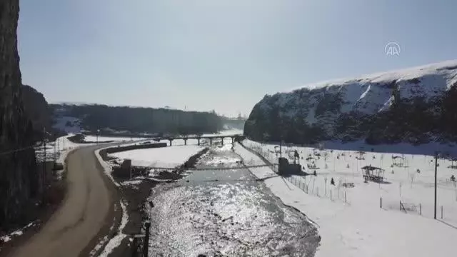 Doğu Anadolu'nun en soğuk kenti: Hava sıcaklığı sıfırın altında 19 derece Doğu Anadolu'nun en soğuk kenti: Hava sıcaklığı sıfırın altında 19 derece