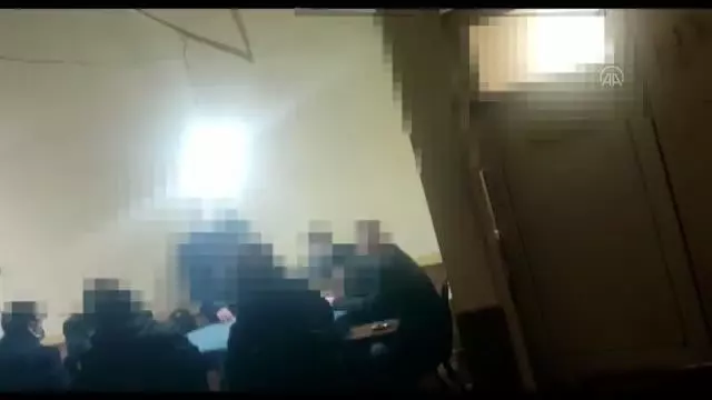 Son dakika haberi... Kahvehanede yakalanan 12 kişiye para cezası verildi Son dakika haberi... Kahvehanede yakalanan 12 kişiye para cezası verildi