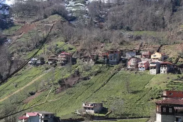 Karadeniz köylerinde kısıtlama hareketliliği