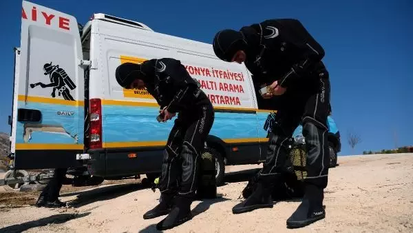 kurtarma ekibinden nefes kesen eğitim tatbikatı kurtarma ekibinden nefes kesen eğitim tatbikatı