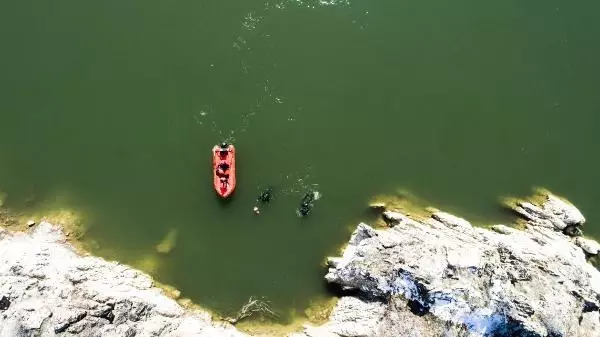 kurtarma ekibinden nefes kesen eğitim tatbikatı kurtarma ekibinden nefes kesen eğitim tatbikatı