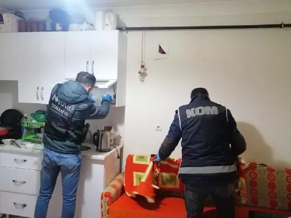 Osmaniye'de uyuşturucu operasyonuna 10 tutuklama Osmaniye'de uyuşturucu operasyonuna 10 tutuklama