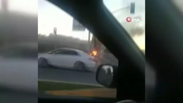 Son dakika! Takla atan araçta yanarak öldü Son dakika! Takla atan araçta yanarak öldü