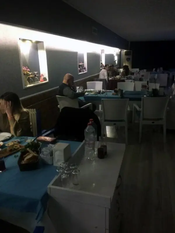 Adana'da açık restoranlara operasyon: 236 bin 400 lira ceza kesildi Adana'da açık restoranlara operasyon: 236 bin 400 lira ceza kesildi