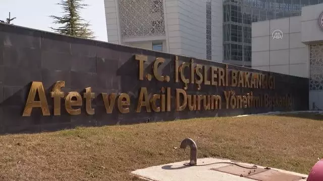 AFAD Başkanvekili Hamza Taşdelen, kurumun afet yönetim modelini anlattı AFAD Başkanvekili Hamza Taşdelen, kurumun afet yönetim modelini anlattı