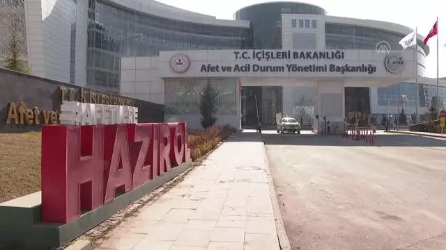AFAD Başkanvekili Hamza Taşdelen, kurumun afet yönetim modelini anlattı AFAD Başkanvekili Hamza Taşdelen, kurumun afet yönetim modelini anlattı