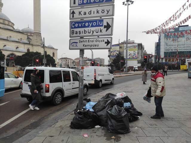 Belediye işçilerle anlaştı! Maltepe'yi çöp dağlarına çeviren grev sona erdi Belediye işçilerle anlaştı! Maltepe'yi çöp dağlarına çeviren grev sona erdi