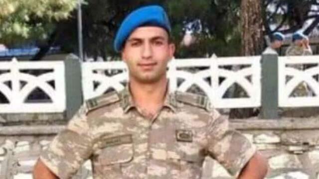 Gökçeada açıklarında batan teknedeki teğmenin cansız bedeni bulundu