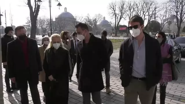 İngiliz senarist ve yönetmen Guy Ritchie, Ayasofya ve Topkapı Sarayı'nı gezdi İngiliz senarist ve yönetmen Guy Ritchie, Ayasofya ve Topkapı Sarayı'nı gezdi