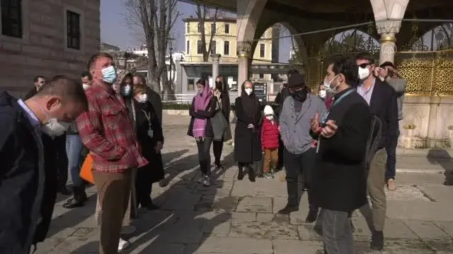 İngiliz senarist ve yönetmen Guy Ritchie, Ayasofya ve Topkapı Sarayı'nı gezdi İngiliz senarist ve yönetmen Guy Ritchie, Ayasofya ve Topkapı Sarayı'nı gezdi