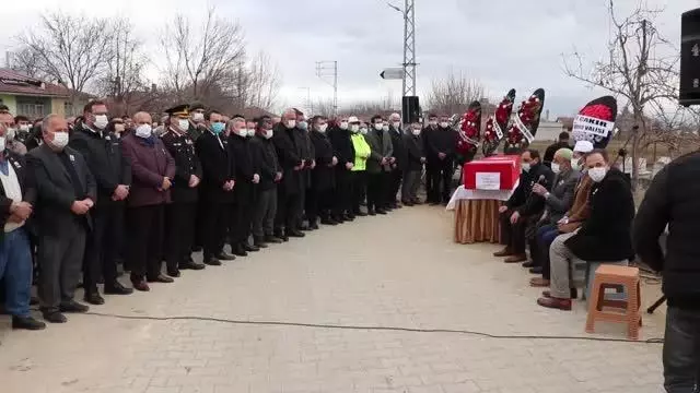 Son dakika haber... KASTAMONU - Diyarbakır'da trafik kazasında hayatını kaybeden asker defnedildi Son dakika haber... KASTAMONU - Diyarbakır'da trafik kazasında hayatını kaybeden asker defnedildi