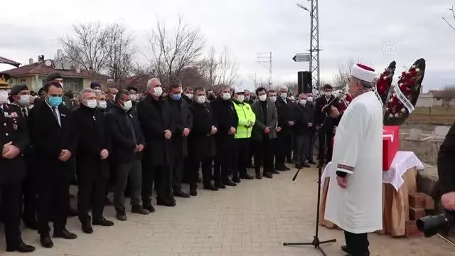 Son dakika haber... KASTAMONU - Diyarbakır'da trafik kazasında hayatını kaybeden asker defnedildi Son dakika haber... KASTAMONU - Diyarbakır'da trafik kazasında hayatını kaybeden asker defnedildi