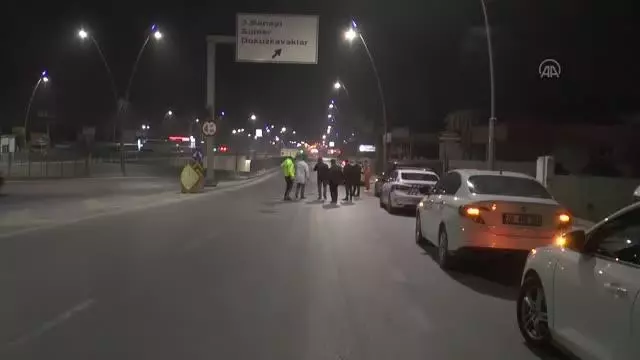 Son dakika! Kaza yapan motosikletin sürücüsü 800 metre ileride ölü bulundu Son dakika! Kaza yapan motosikletin sürücüsü 800 metre ileride ölü bulundu