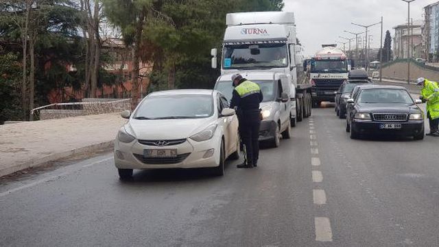 kocaeli de kisitlamayi ve tedbirleri ihlal ed 13 13958382 o